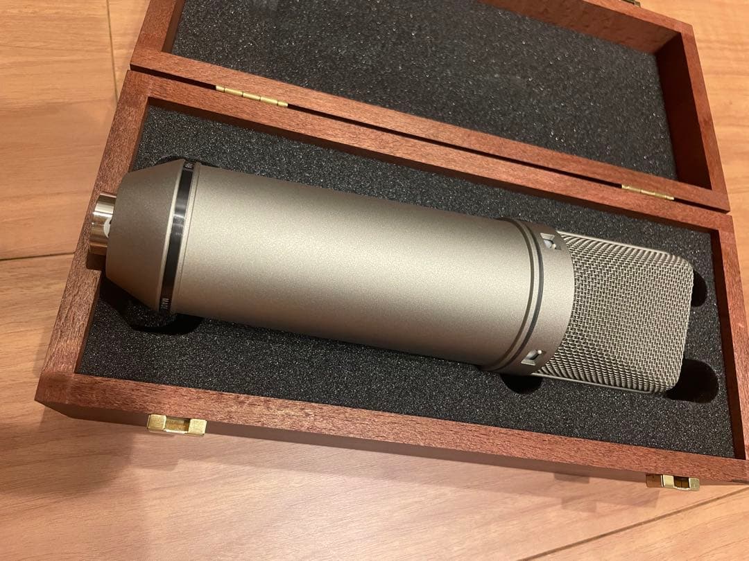 Neumann U87Ai Studio Set 【新品、未使用】