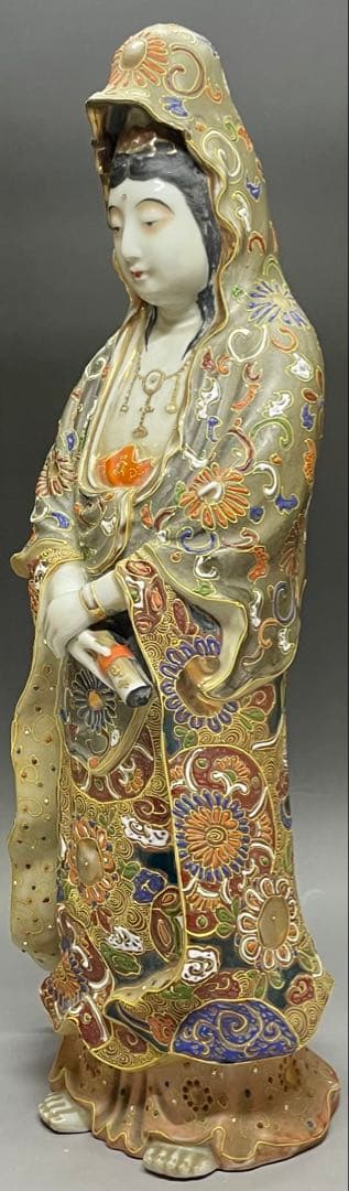 九谷焼　聖観音菩薩像　立像　色絵　金彩　置物　38cm 　Y302