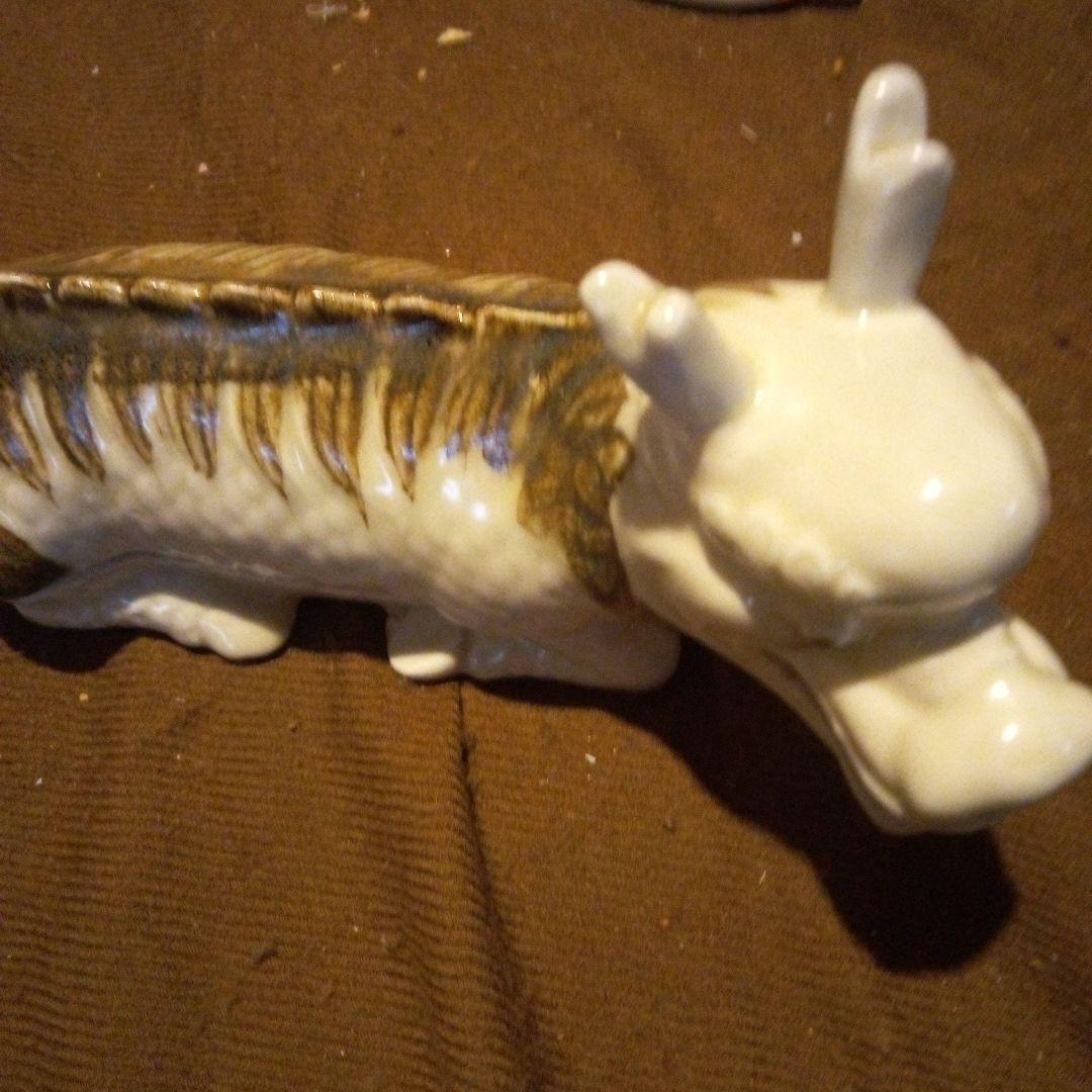 中国陶磁器　磁州窯　獣　香合