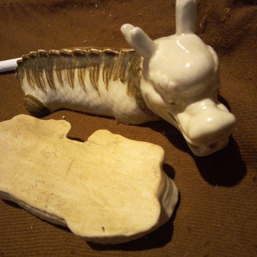 中国陶磁器　磁州窯　獣　香合