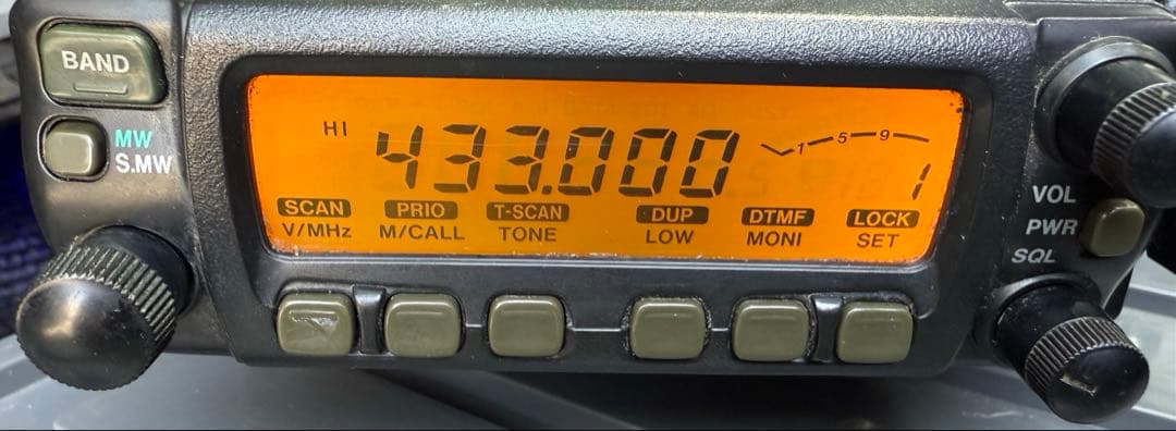 ICOM IC-207D デュオバンド FM トランシーバー