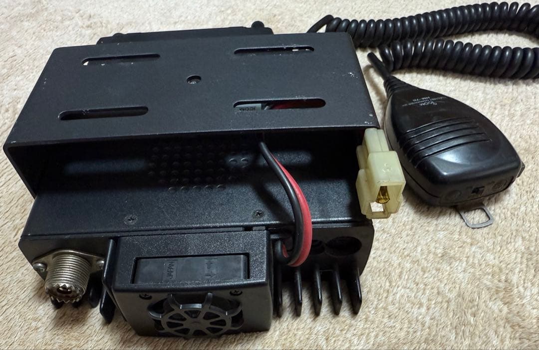 ICOM IC-207D デュオバンド FM トランシーバー