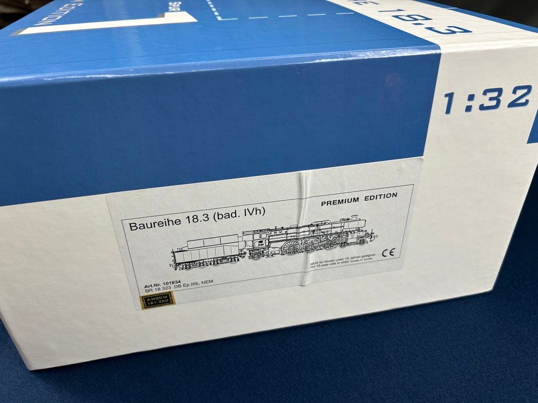 ドイツ 蒸気機関車 KM1 Modellbau BAUREIHE 18.3