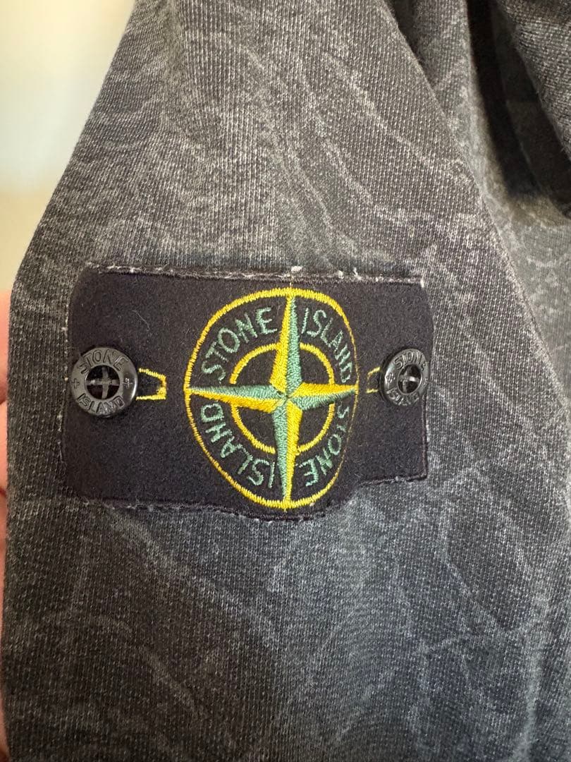 Stone  グレー フード付きパーカー