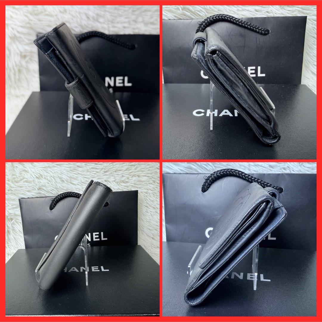 【セール中！】CHANEL シャネル　ココマーク　二つ折り財布　黒　ラムスキン