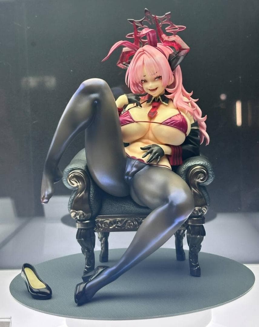 オジサンホンポ おほし ブルーアーカイブ サツキ ばにーver. ガレージキット