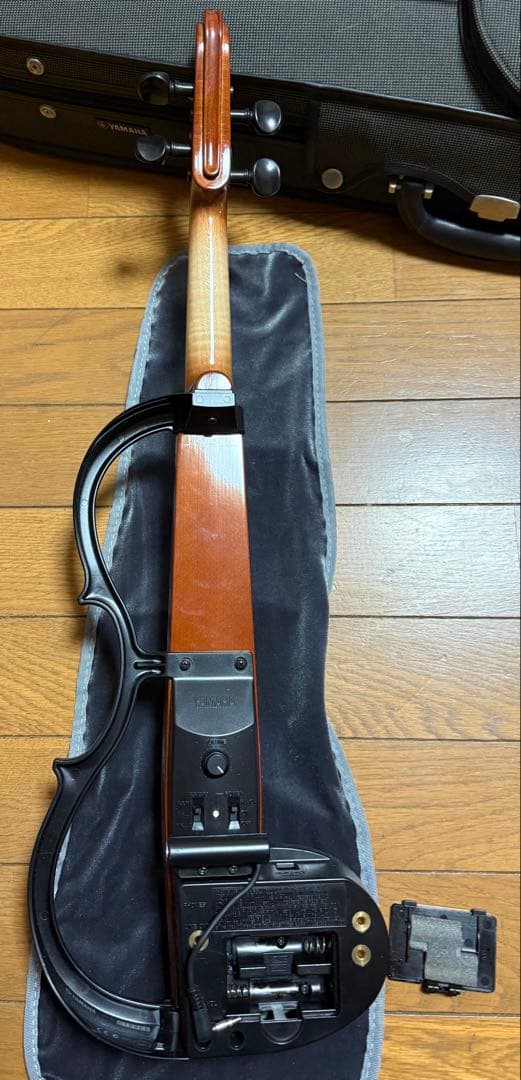 YAMAHA ヤマハ　サイレントバイオリン　SV-120