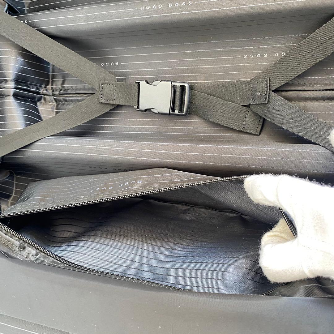 【廃盤レア物】HUGO BOSS スーツケース　大容量　黒