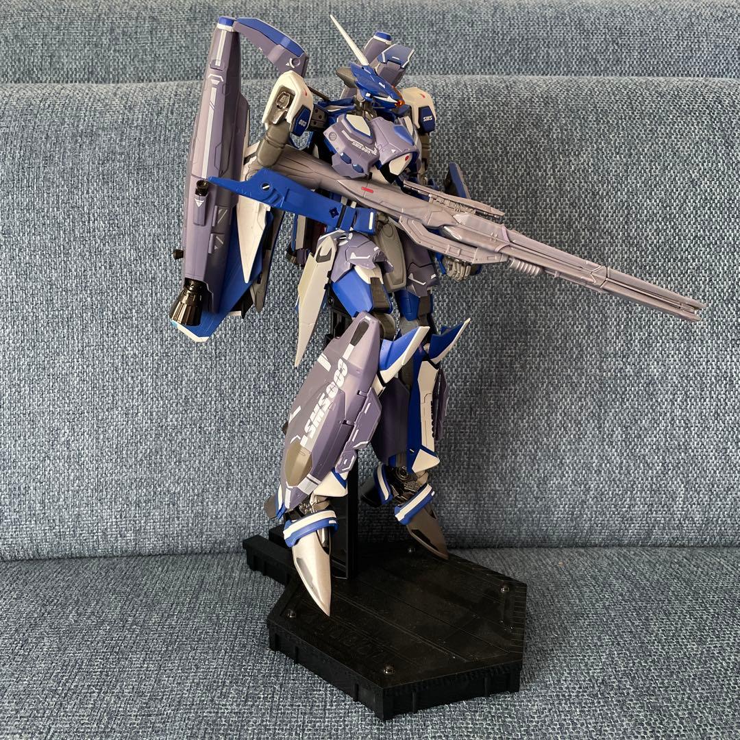 DX超合金VF-25Gスーパーメサイアバルキリー　ミハエル/クラン•クラン