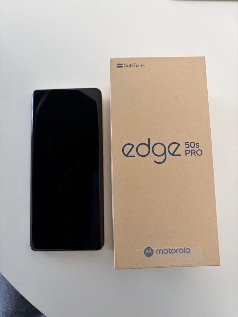 motorola edge 50s pro バニラクリーム