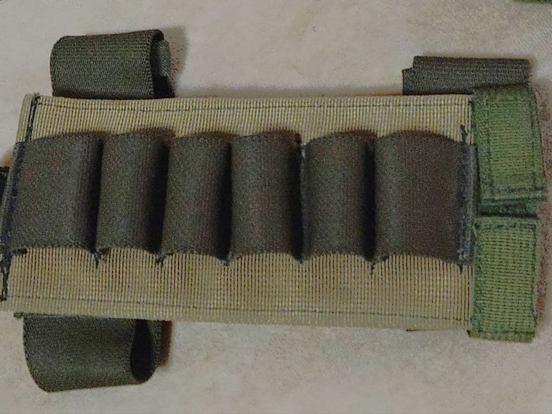 EAGLE INDUSTRIES TACTICALストック用。拳銃マグアーム用。