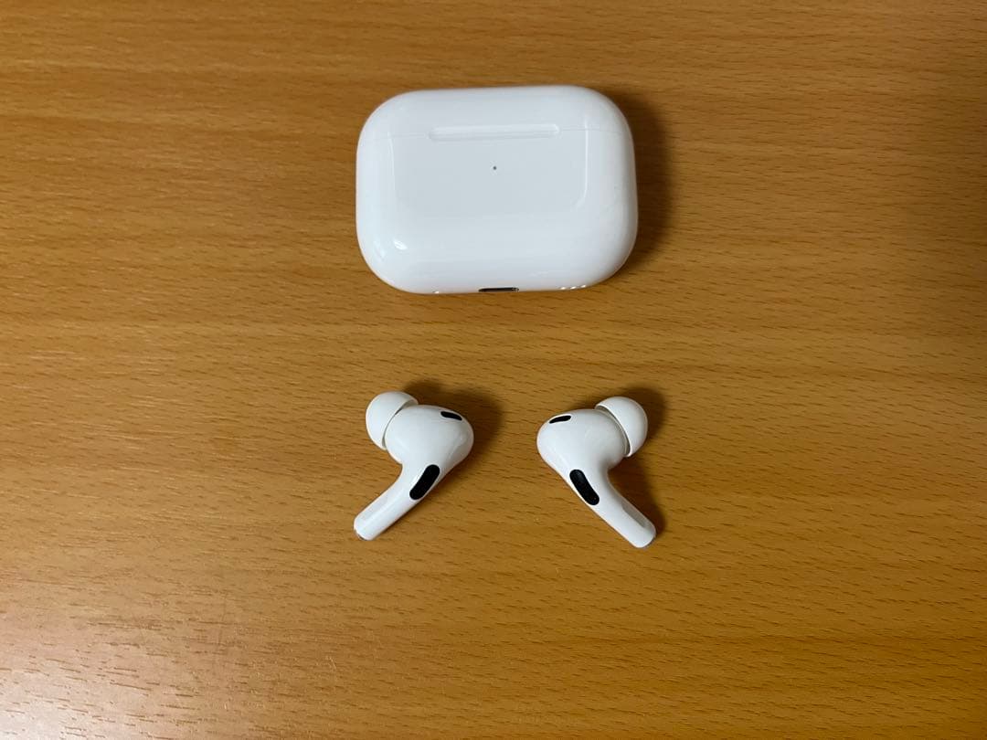 AirPods Pro 第２世代 lightning端子 MQD83J/A