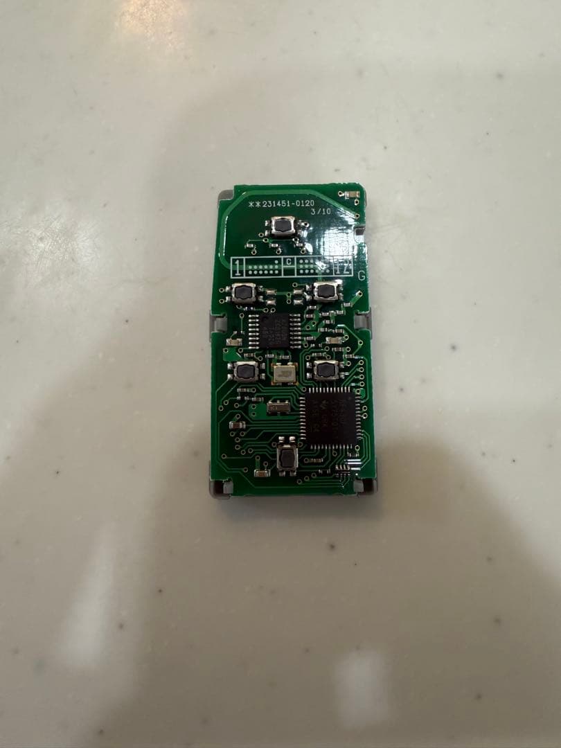 30系アルファード キーレス　6つボタン　フィルム貼り