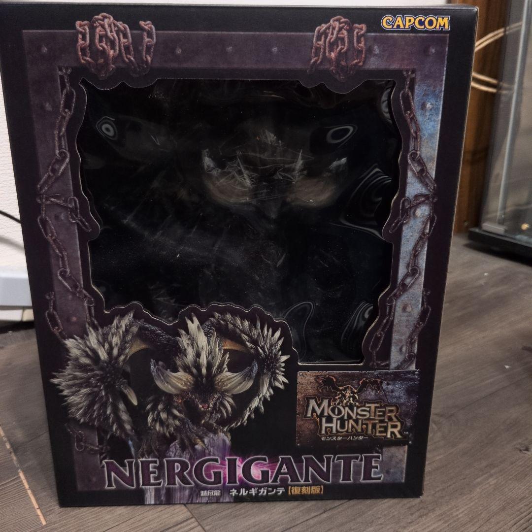 ネルギガンテ　クリエイターズモデル　復刻版　完成品フィギュア