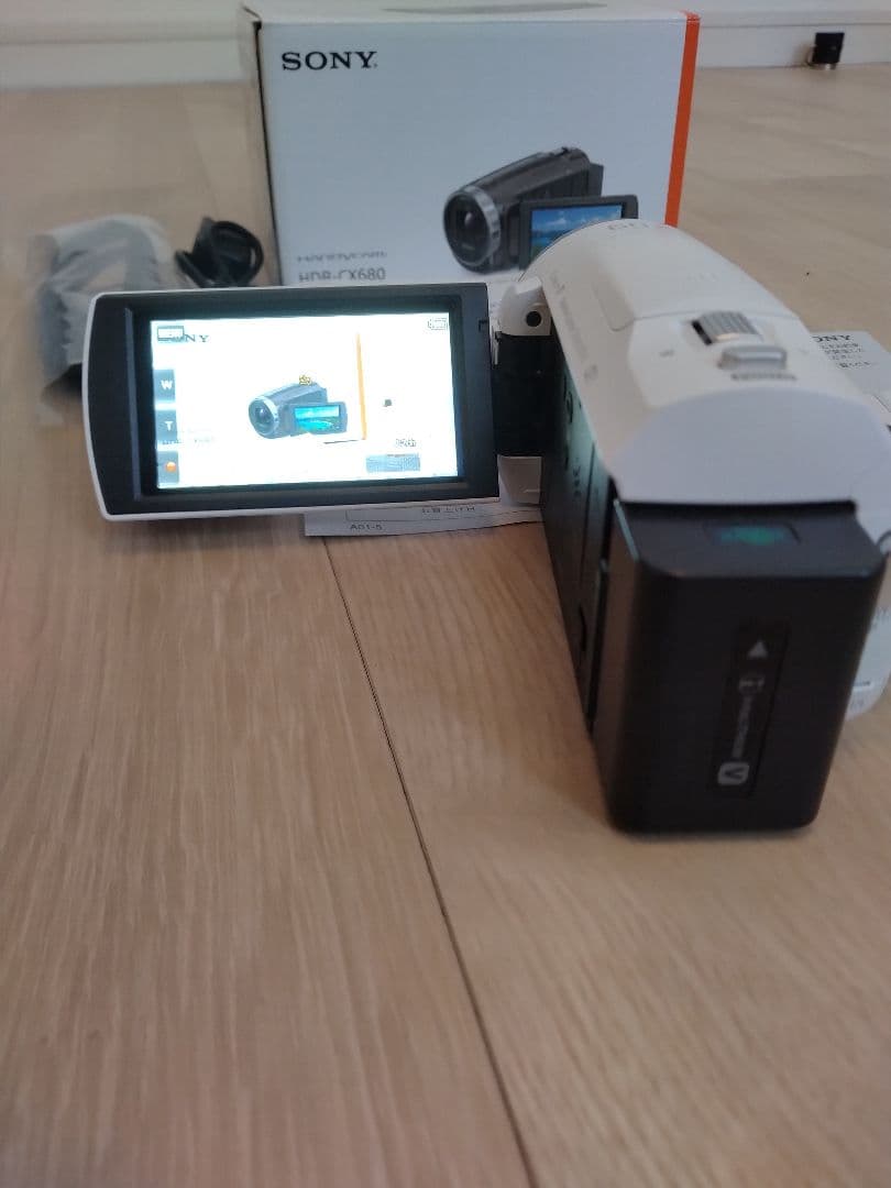 SONY HDR-CX680 ビデオカメラ（ハンディーカム）