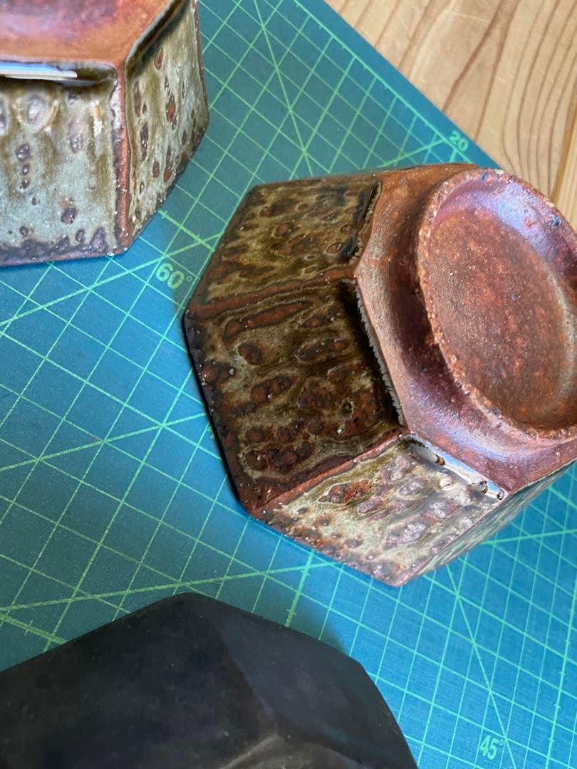 s*a様 宮城陶器　宮城正幸　八角鉢　四つ【m1402 沖縄　やみむん　骨董　民