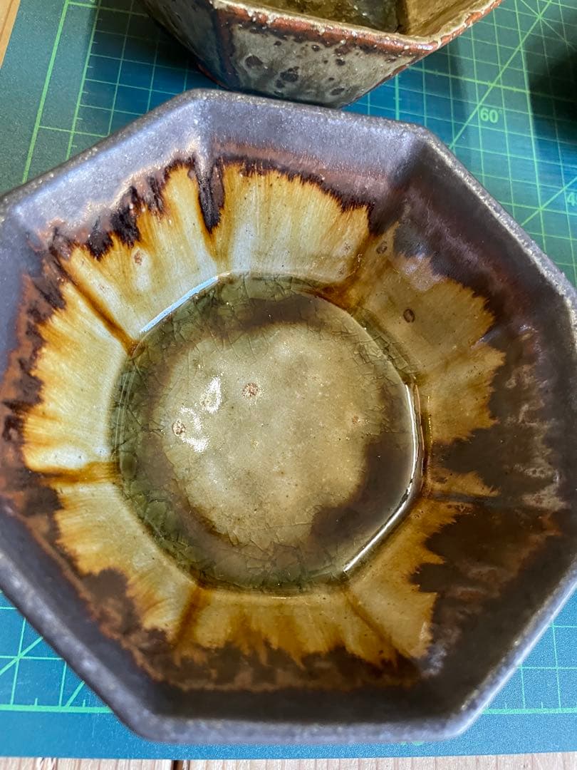 s*a様 宮城陶器　宮城正幸　八角鉢　四つ【m1402 沖縄　やみむん　骨董　民