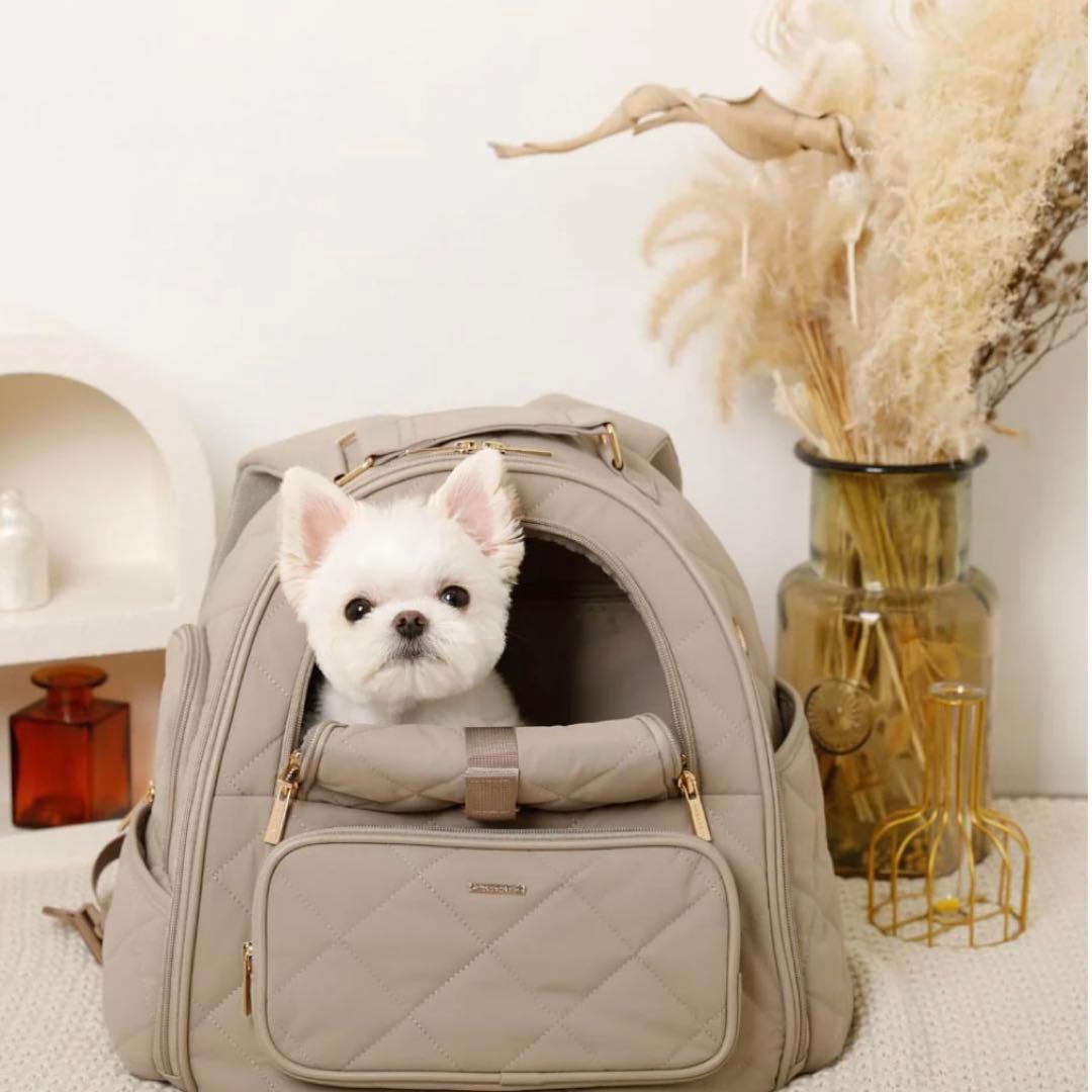 モンシェリ　撥水ドームキルティングリュック　moncheri 犬　キャリーバッグ