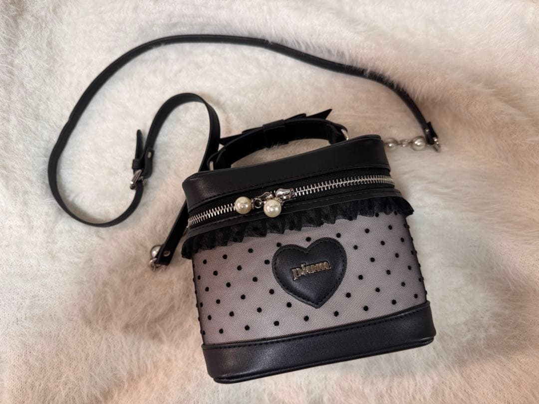 pium ハートドットチュールバニティバッグ　ピンクブラック