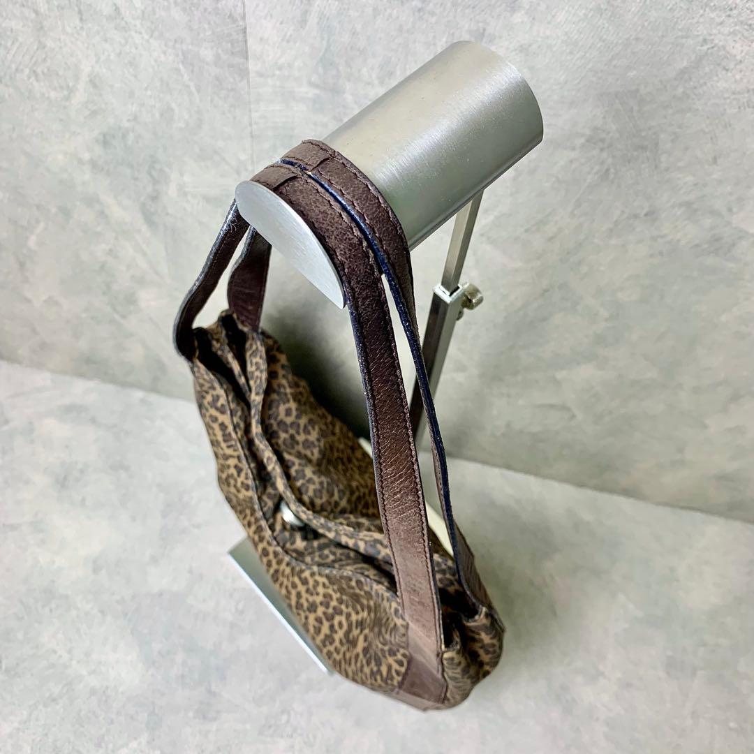 ボッテガヴェネタ　ヒョウ柄　ショルダーバッグ