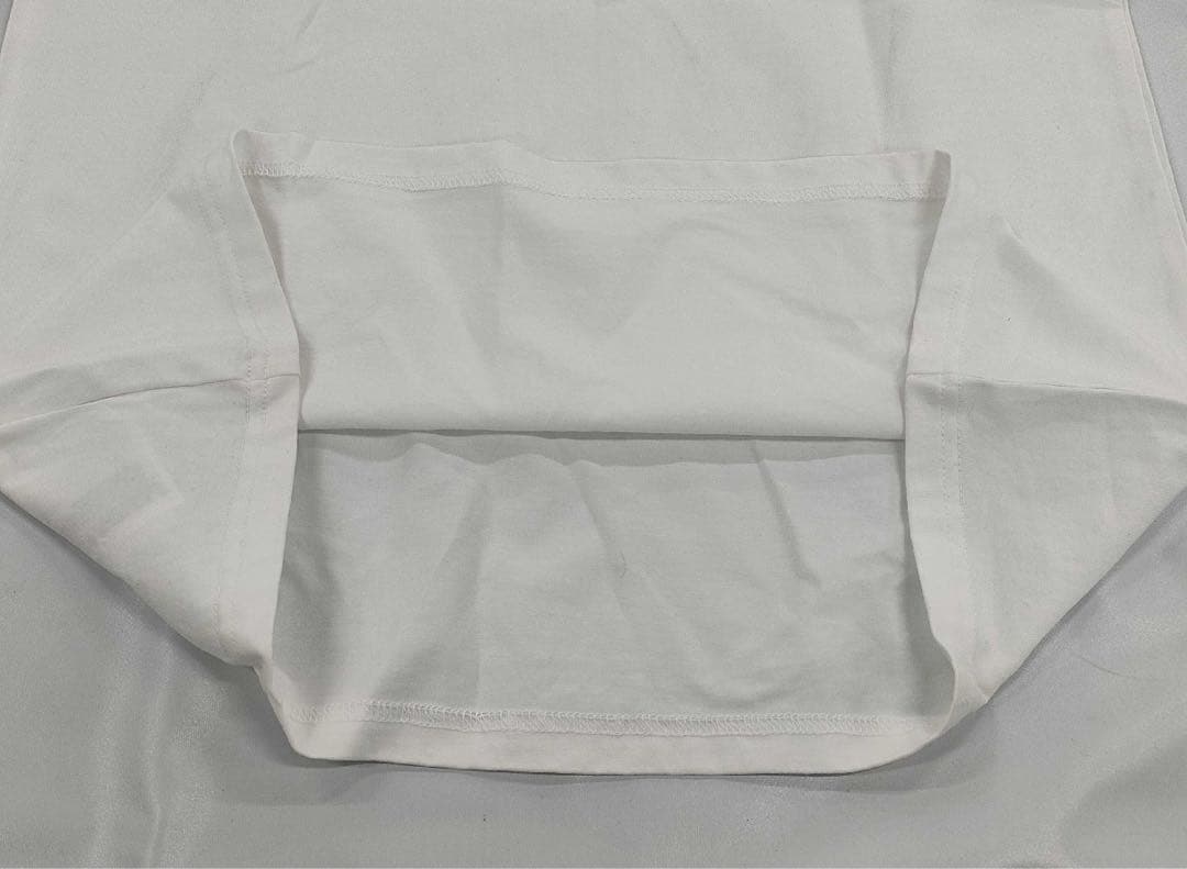 極美品！モンクレール　刺繍ロゴ ホワイト Tシャツ