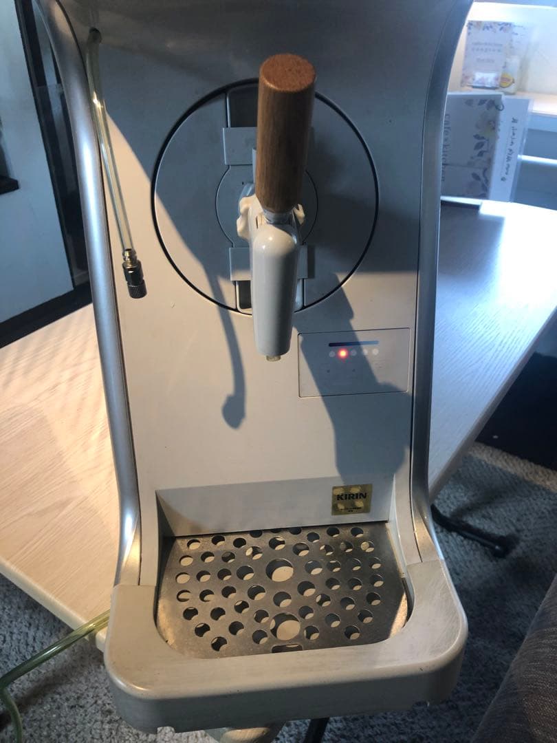 キリン ビールサーバー TAPPYカードリッジ式ディスペンサーTPY-Y201