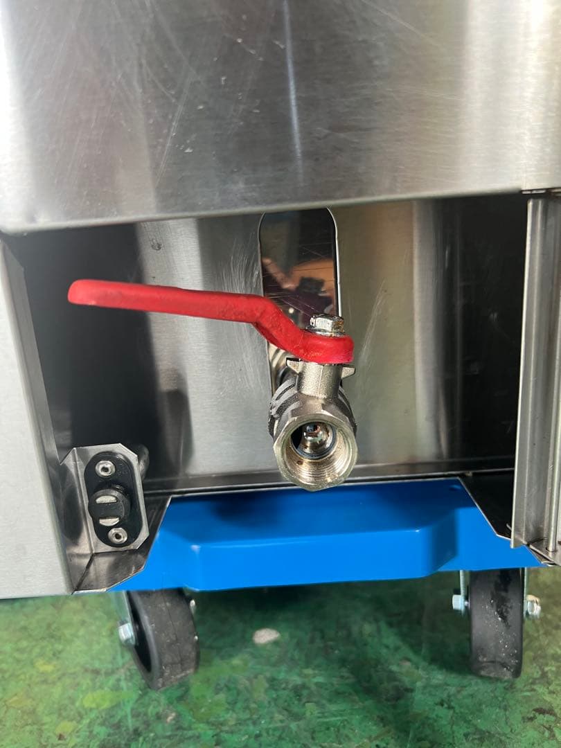 2020年 マルゼン卓上電気フライヤー 8L 3相200V