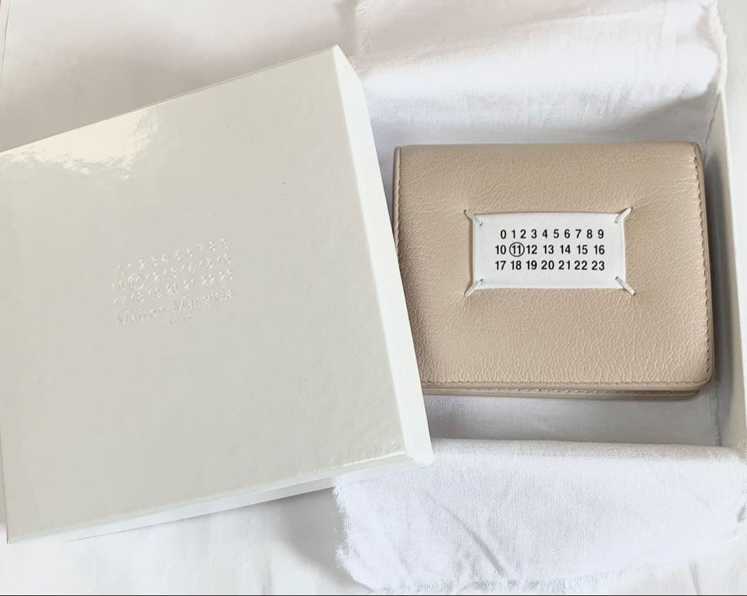 Maison Margiela ベージュ 二つ折り財布