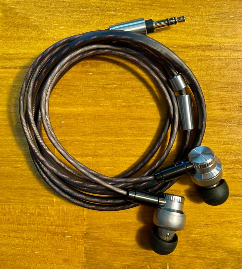 イヤホン JVC HA-FD01