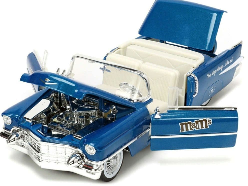 Jada Toys M&Ms 1956キャデラック・エルドラド/ブルーフィギア
