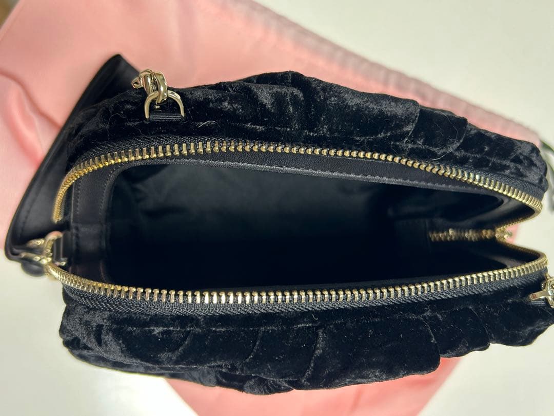 ケイトスペードニューヨーク パーティーヴェルベット キャットクラッチ