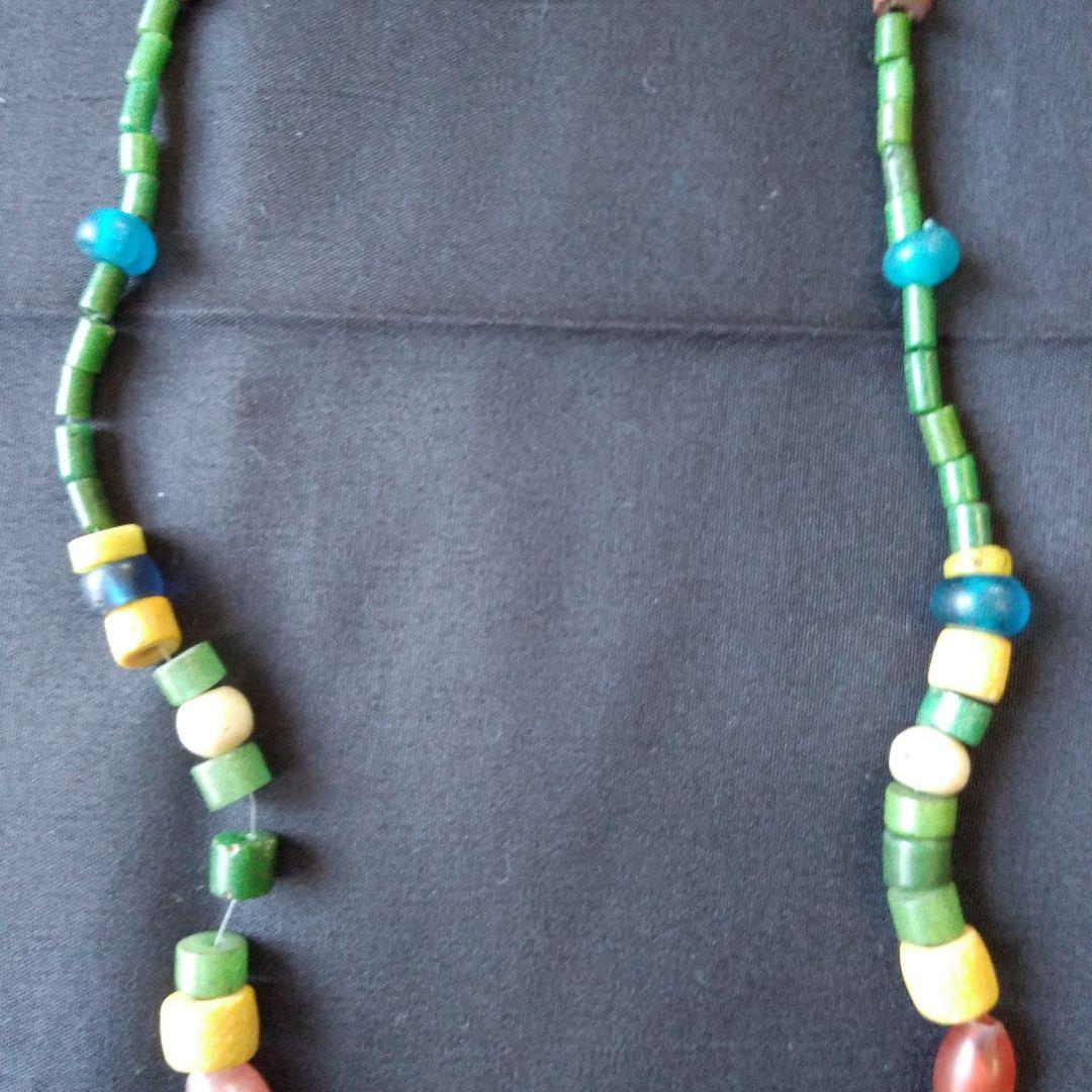 古代ガラスネックレス　ガラスネックレス　ネックレス　古代ガラス　NO 2