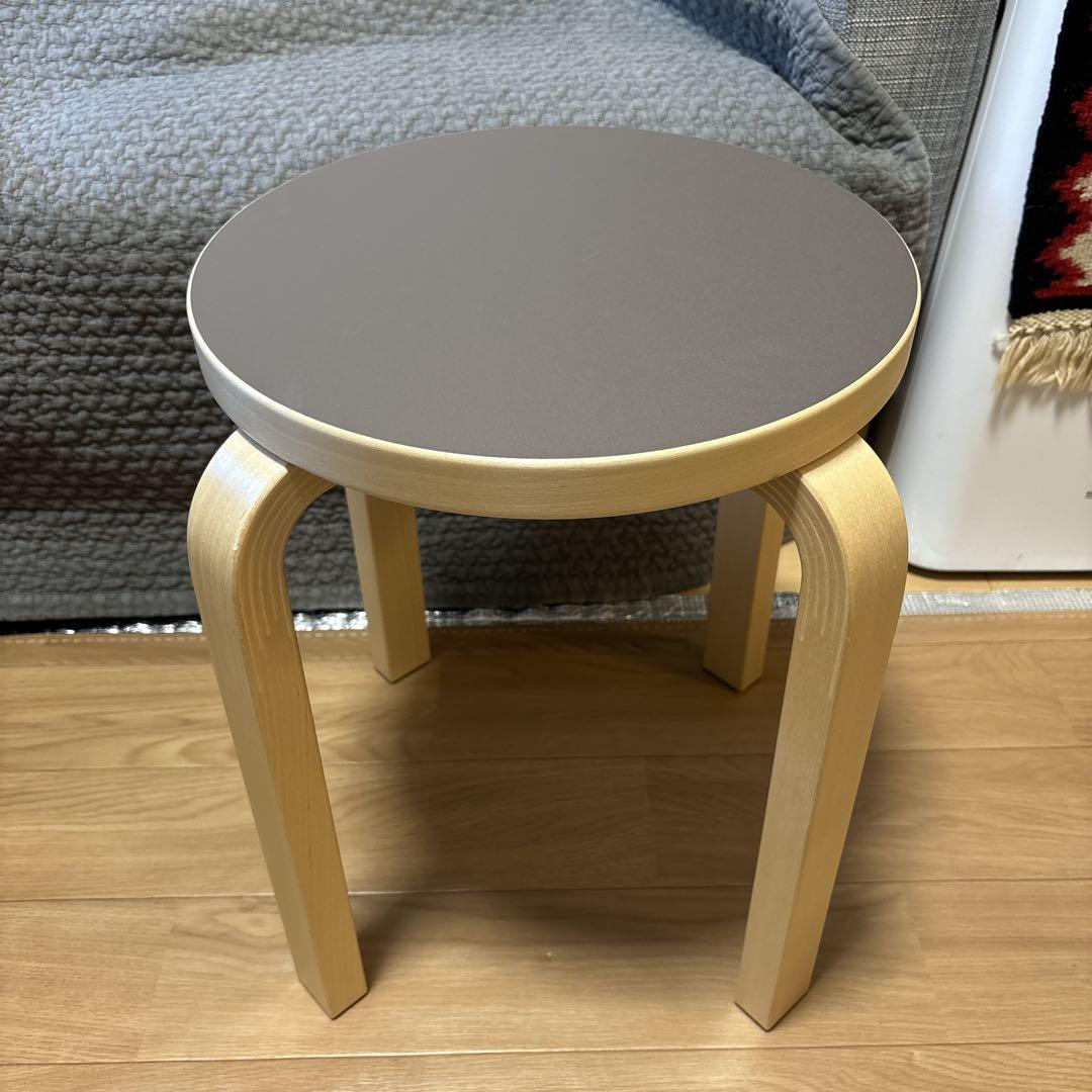 スコープ別注　アルテック　スツール　E60 4本脚 リノリウム　モーヴ