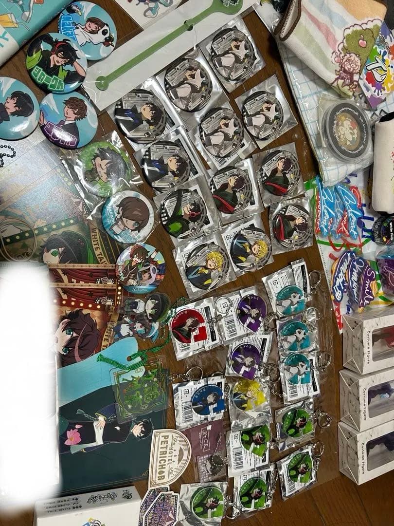 ワイテルズ モノパス 缶バッチ キーホルダー メダル ムック本