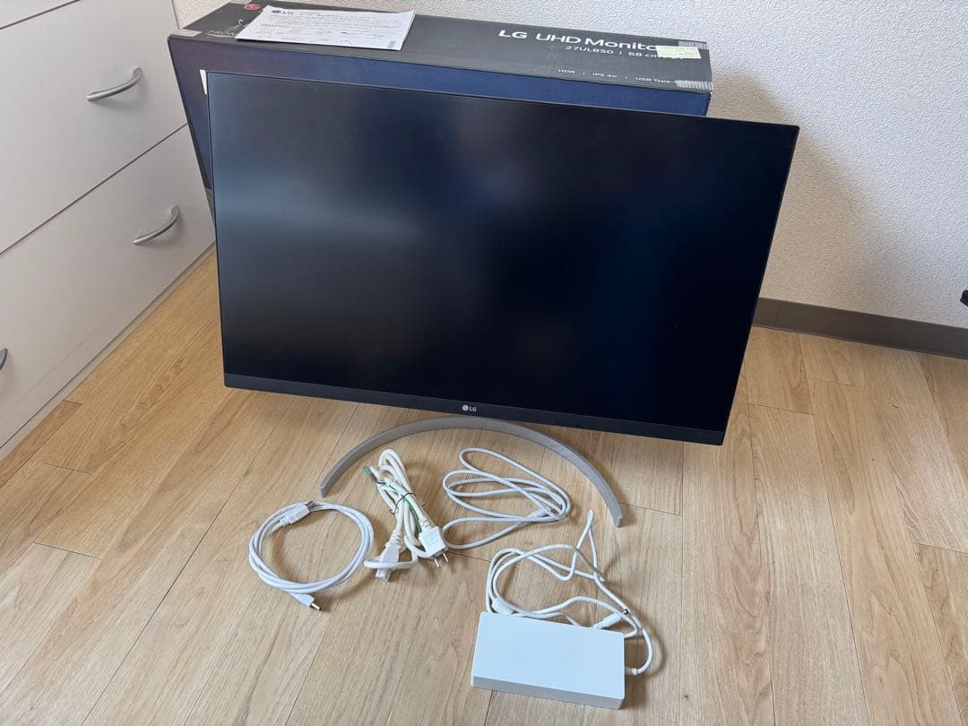 【期間限定セール】LG モニター ディスプレイ　27UL850-W 27インチ