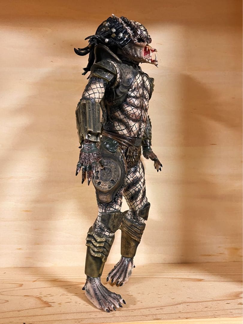 プレデター ガレージキット 塗装完成品 約33cm