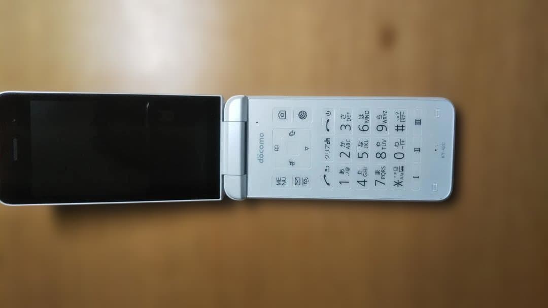 docomo DIGNOホワイト 本体