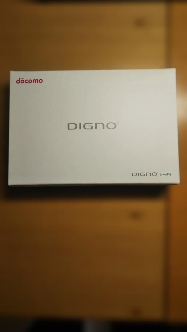 docomo DIGNOホワイト 本体