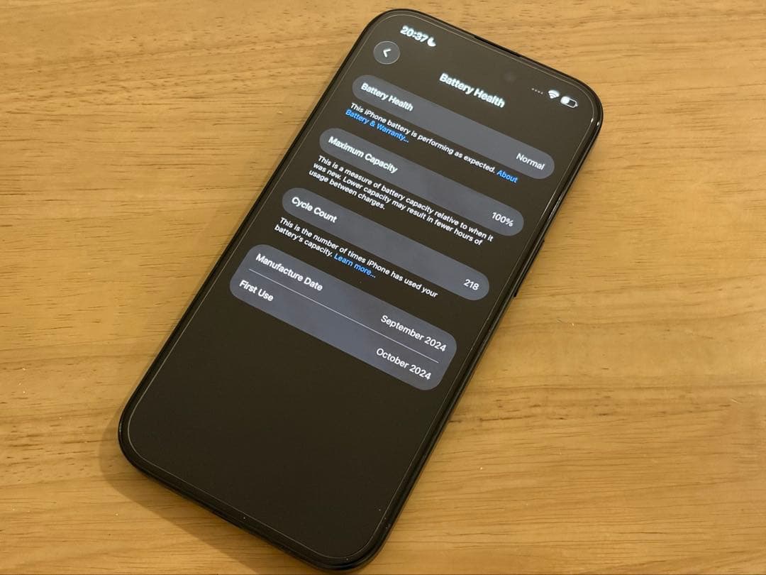 【超美品】iPhone 16 128GB バッテリー100 SIMフリー