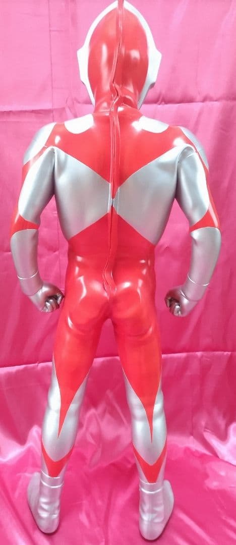 海洋堂 ウルトラマン 約85センチ ハイパーソフビ フィギュア 完成品