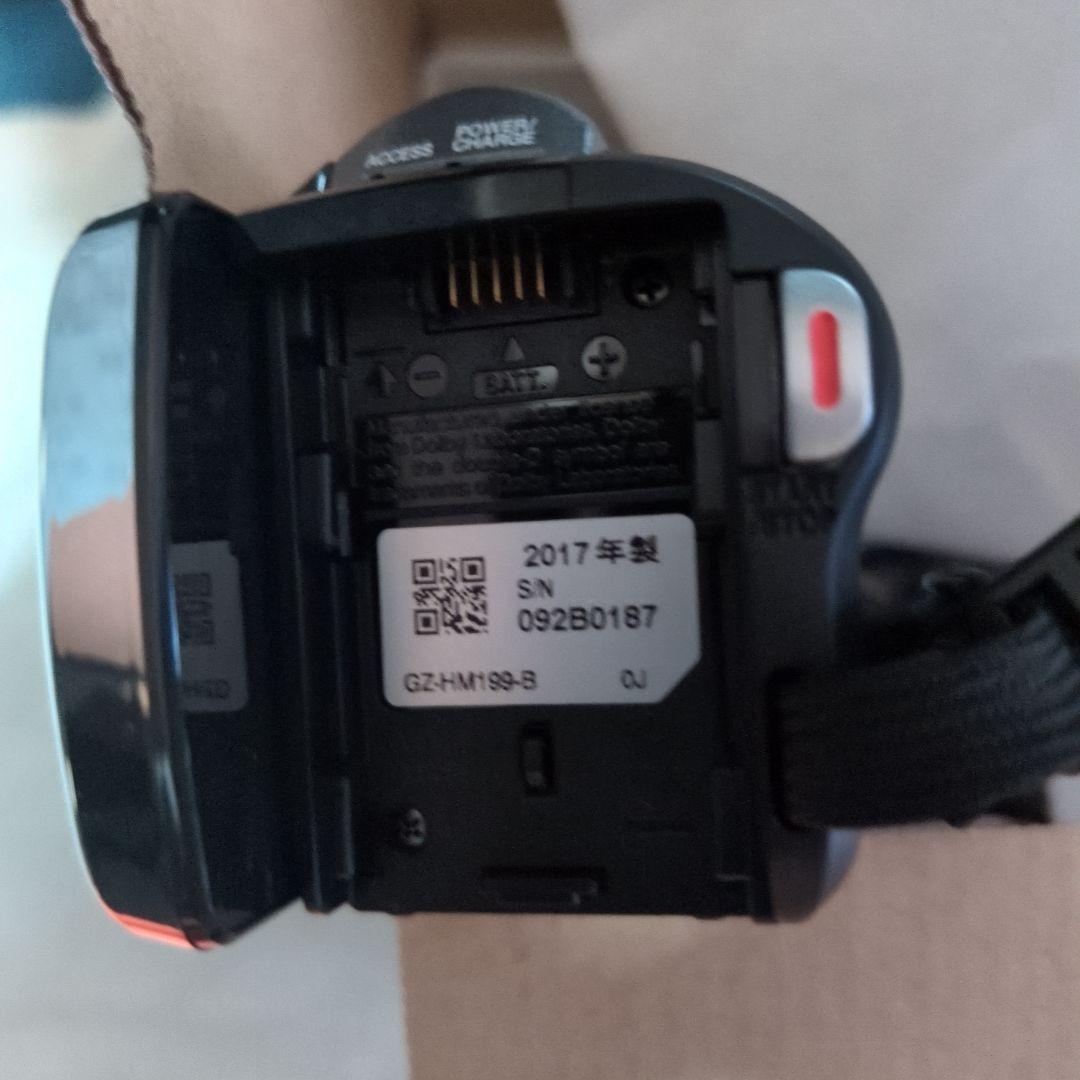 JVC Everio GZ-HM199-B ビデオカメラ