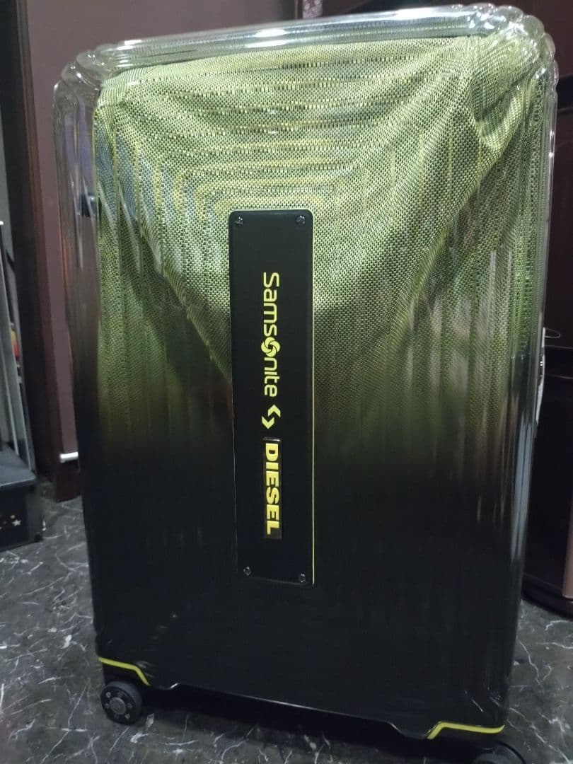 限定サムソナイトDIESEL ネオパルススピナースーツケース/キャリーケース74