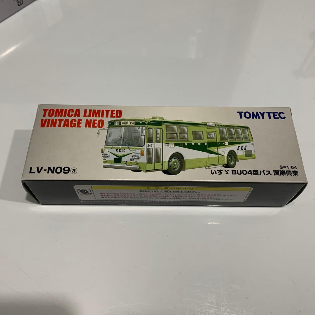TOMYTEC いすゞBU04型バス　国際興業LV-N09a 1/64
