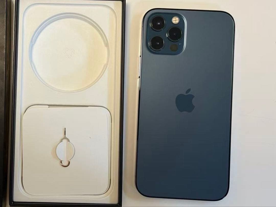 【美品】SIMフリーiPhone12 Pro パシフィックブルー本体　256GB