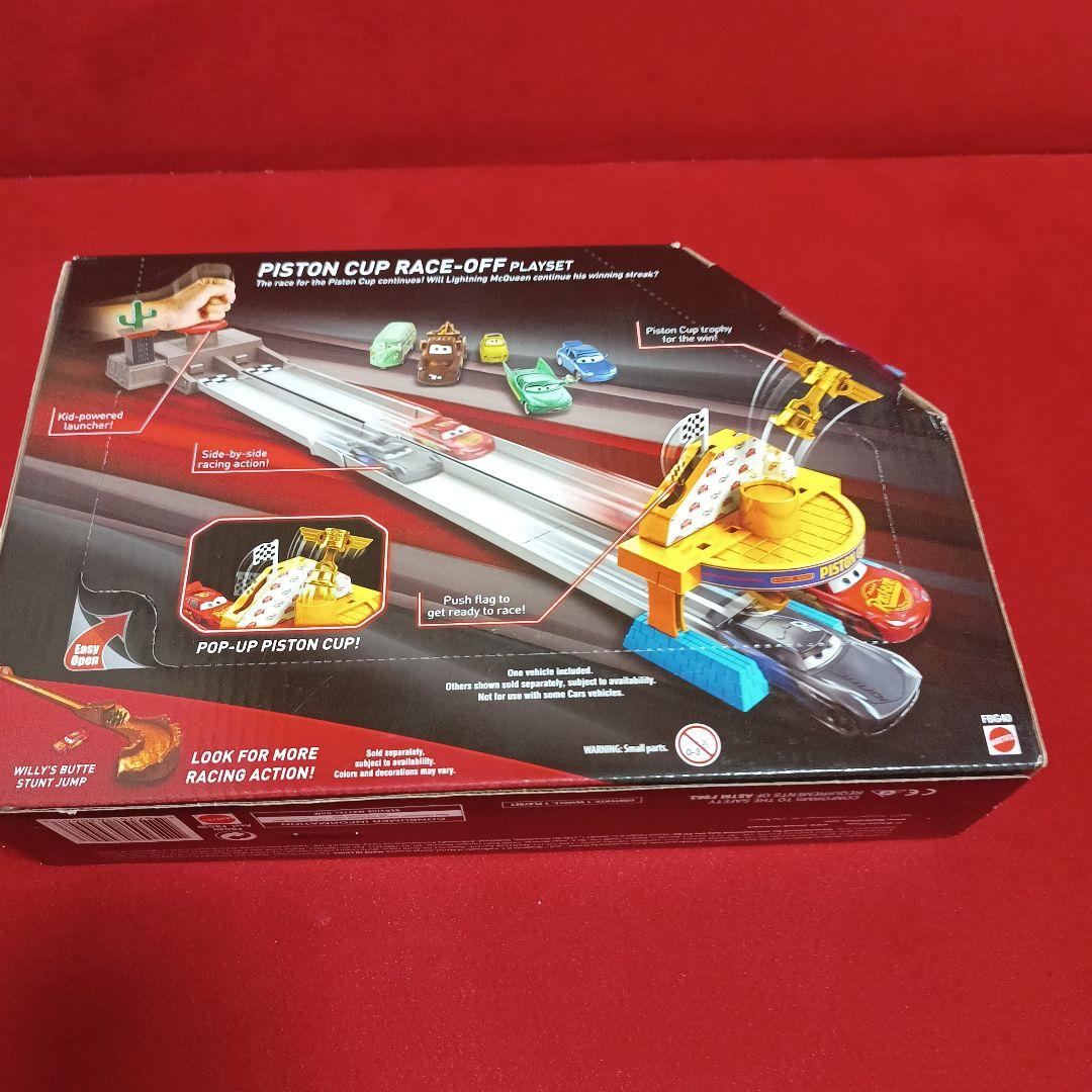 カーズ　マテル　ピストンカップレース　プレイセット