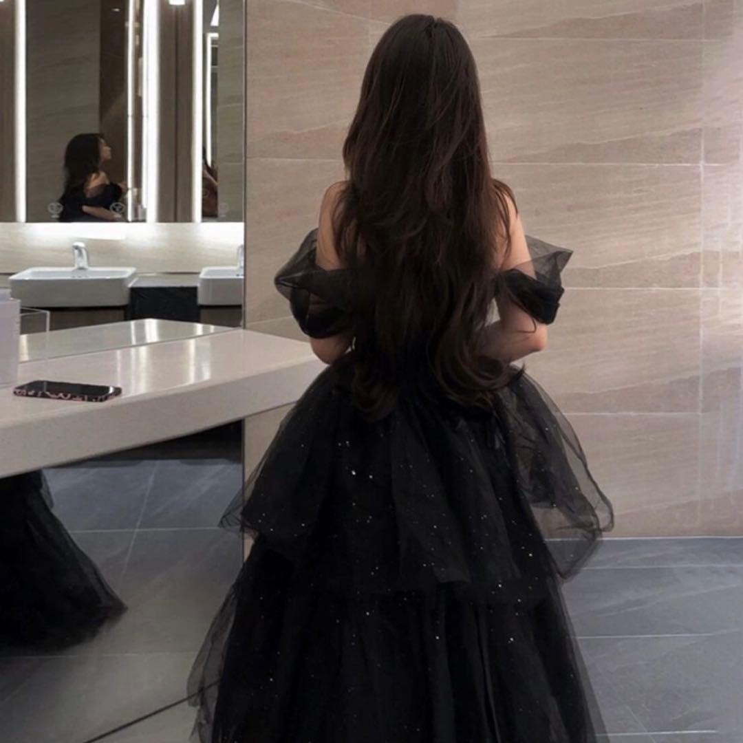 ブラックドレス　ウェディング