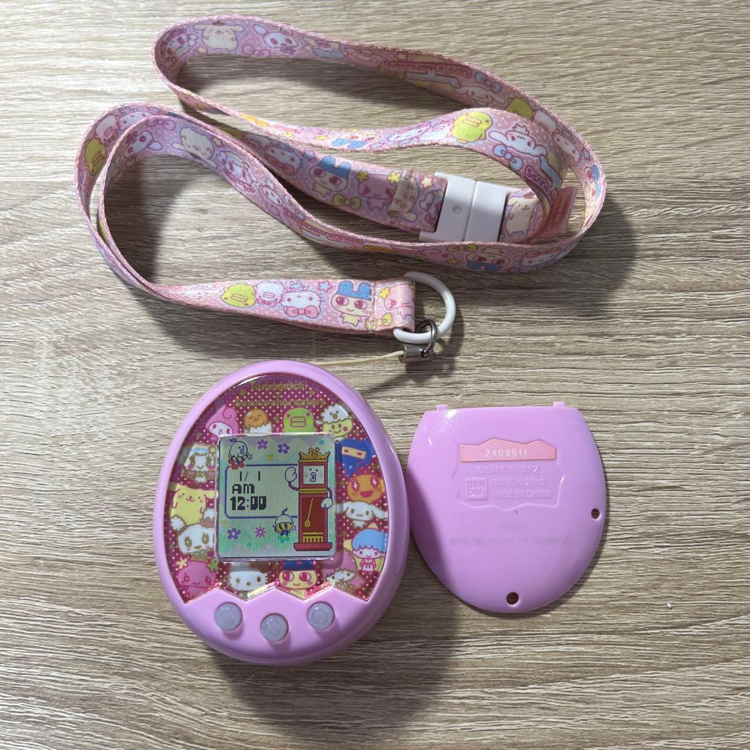 たまごっちみくす サンリオキャラクターズ ピンクカラー