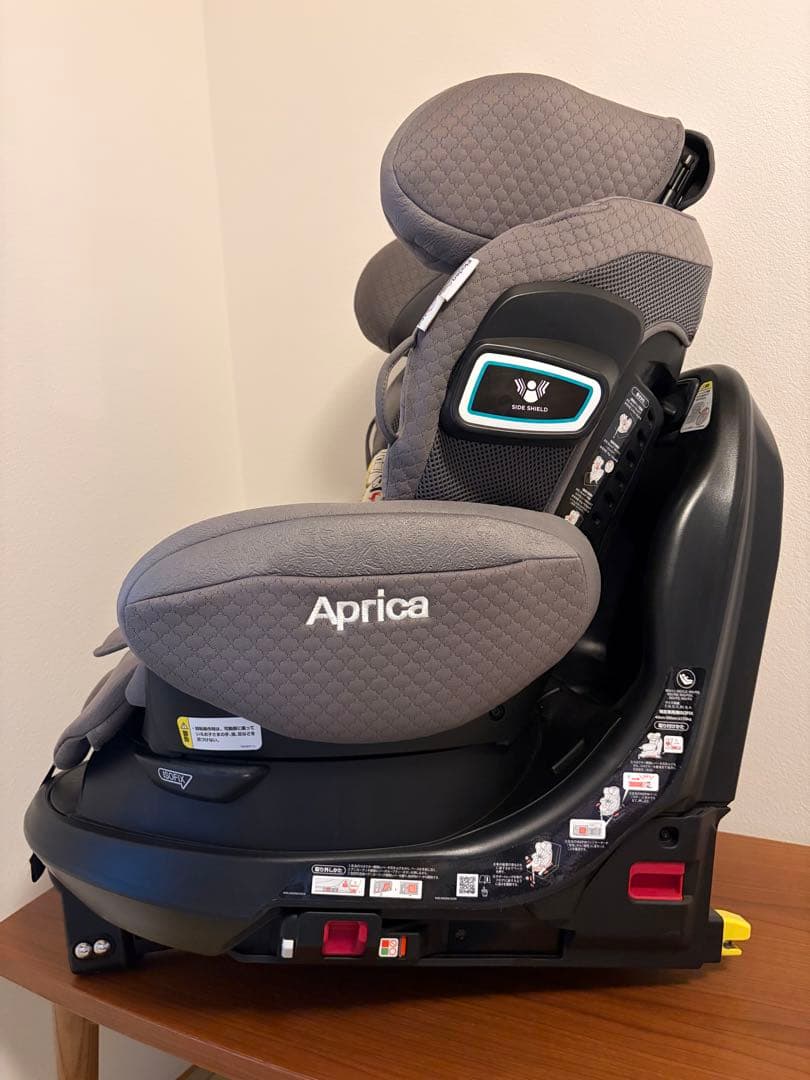 Aprica フラディアグロウ ISOFIX 360° セーフティープレミアム