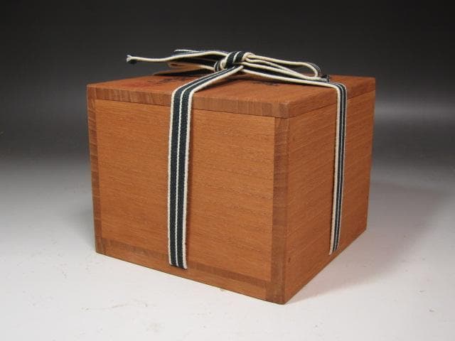 ☆　岡部嶺男　志野茶碗　目をひく一品です☆y374