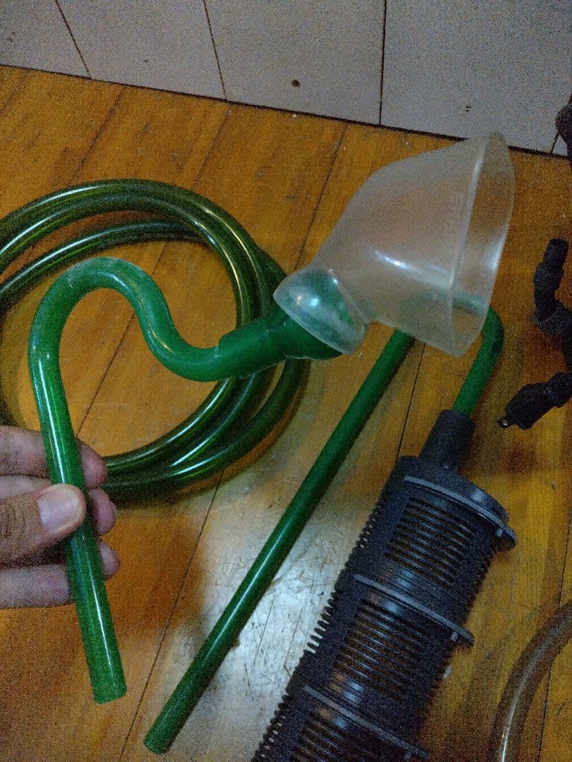 【今週限定値下げ】60センチオーバーフローガラス水槽 とエーハイム2213